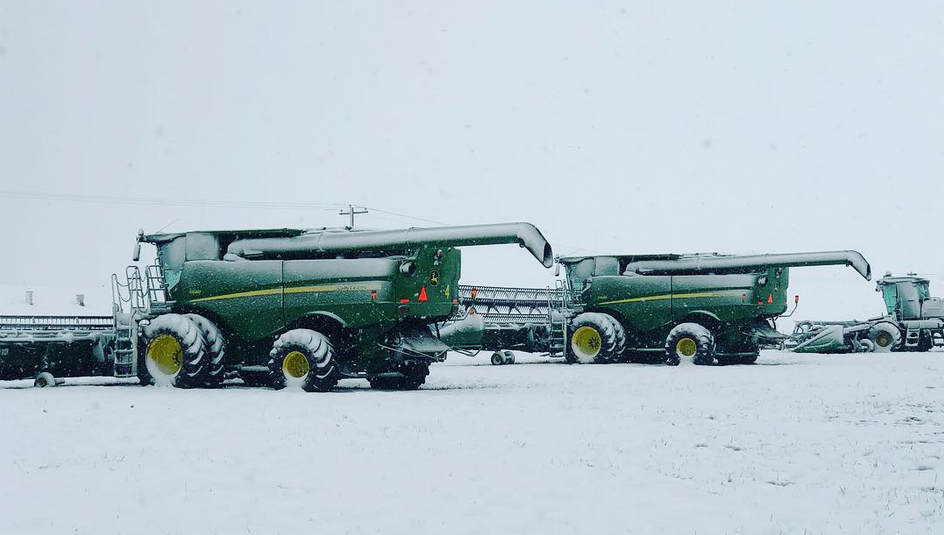 ar_gv farms grande prairie september snowfall